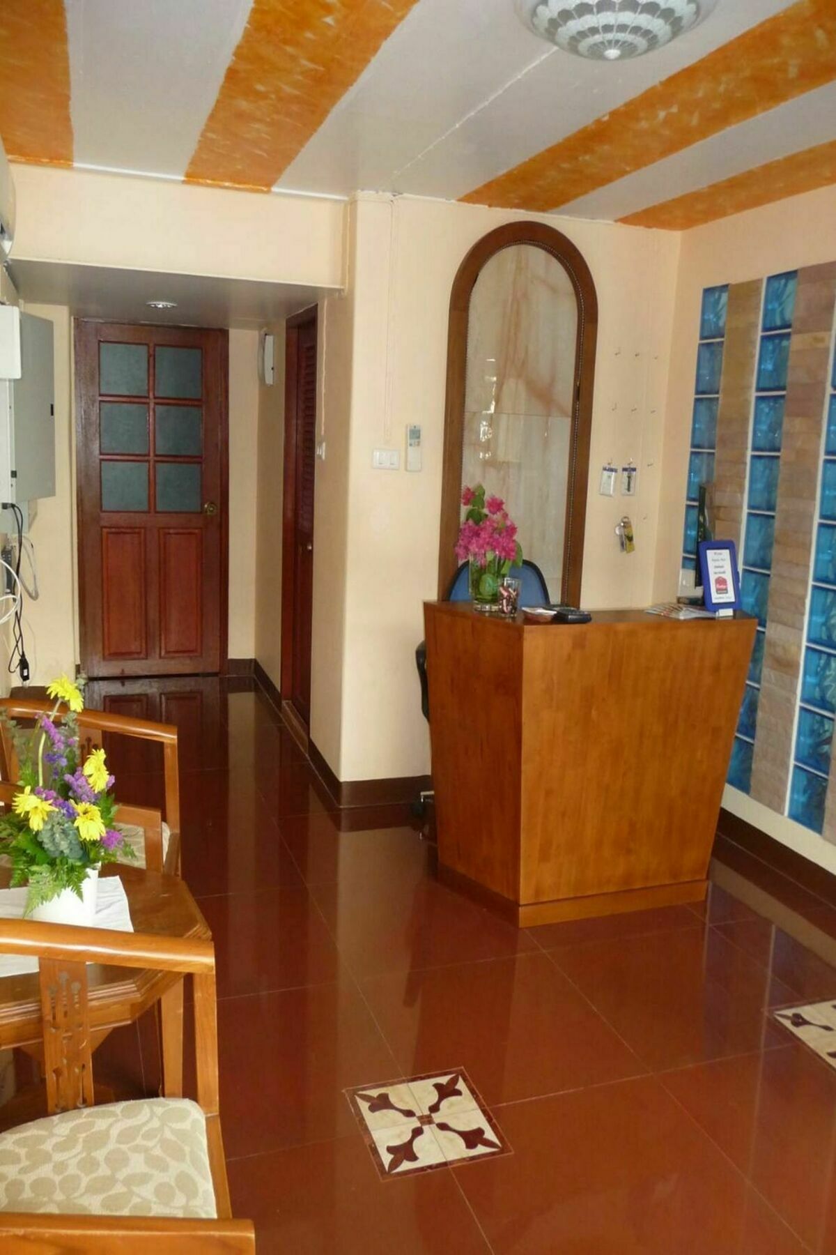 Room For You Bangkok Exterior photo